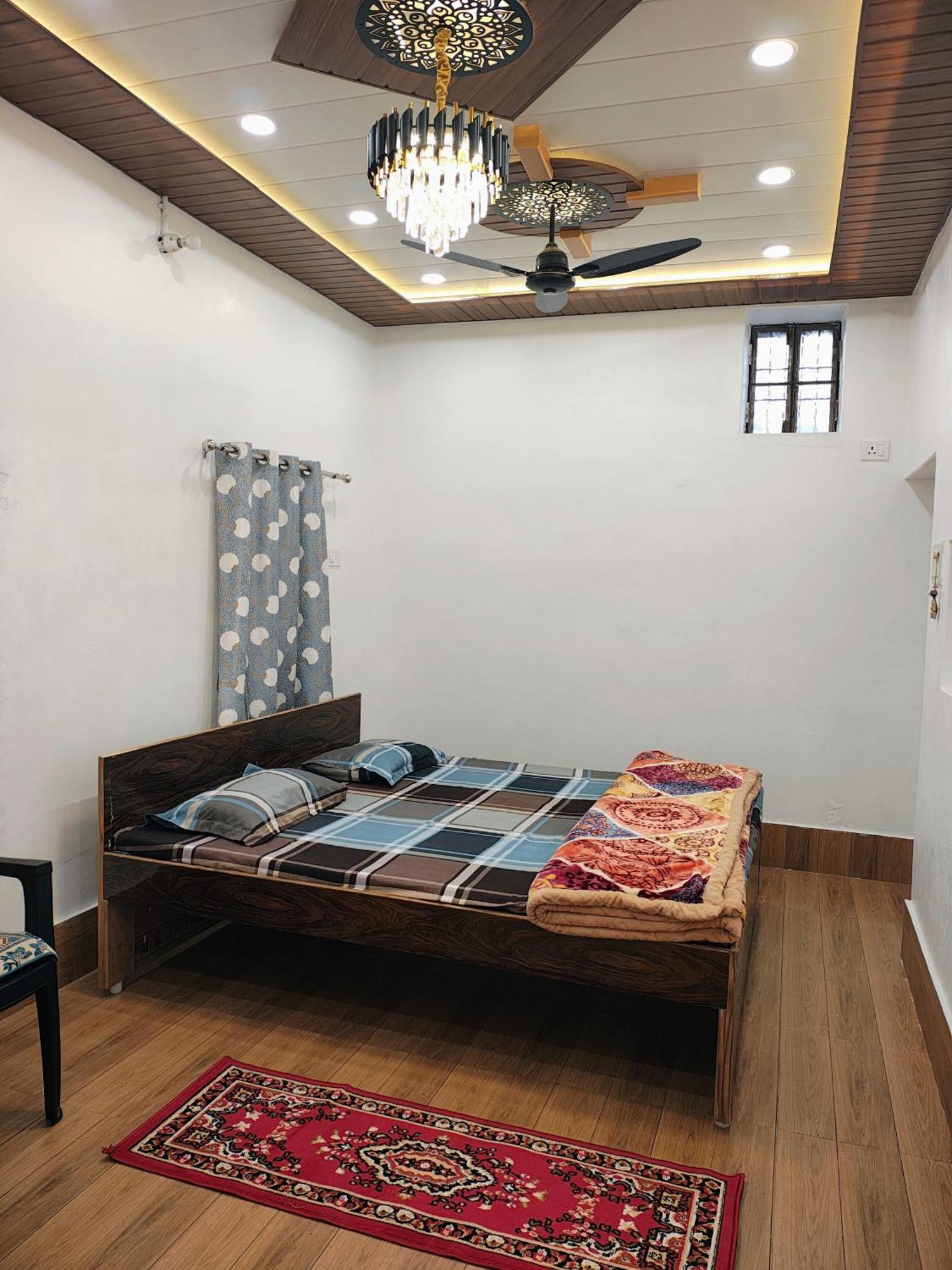 A Shivangan Heritage Near Ghat Homestay Varanasi