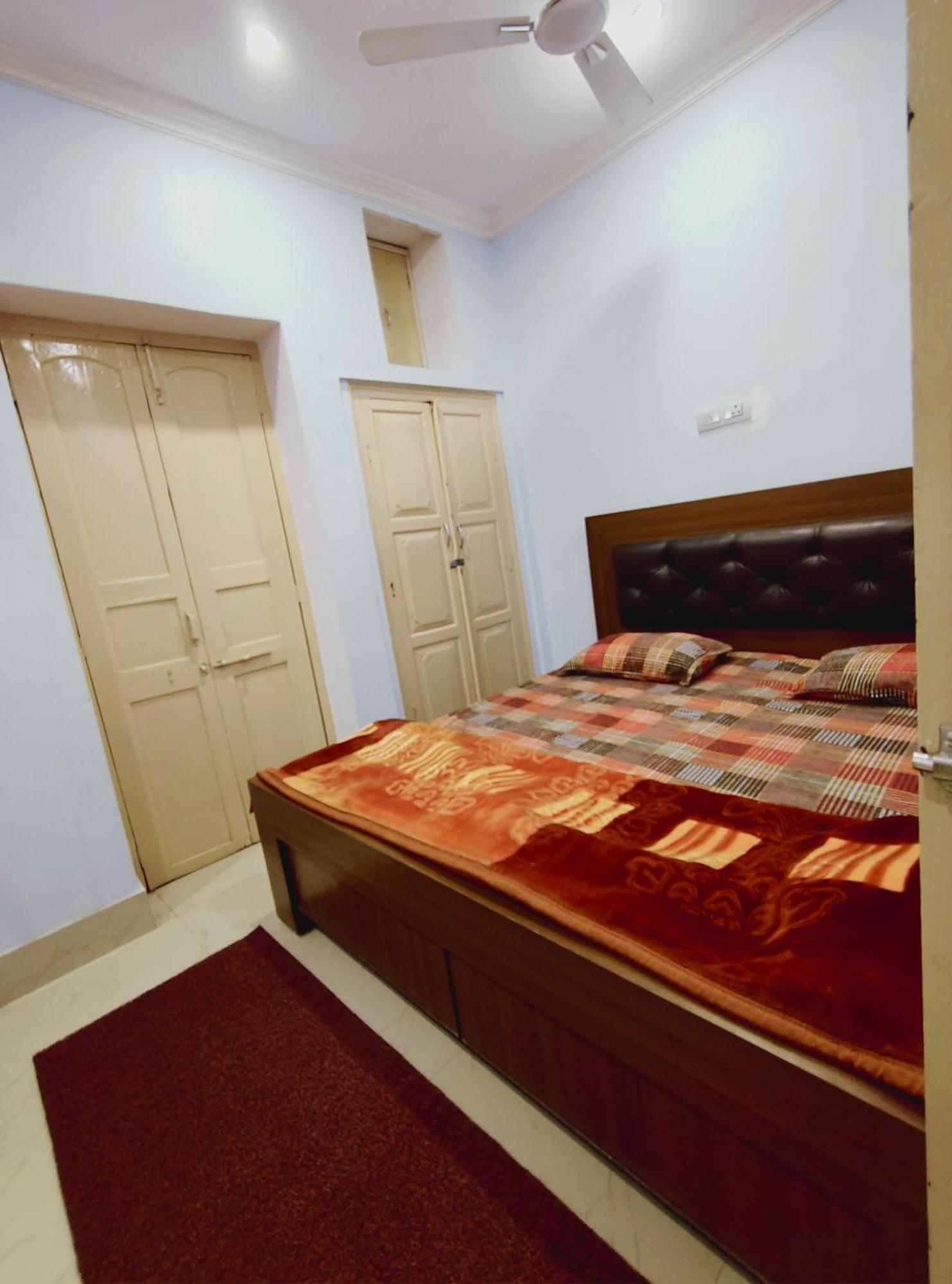 A Shivangan Heritage Near Ghat Homestay *